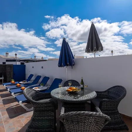 فيلة 104 - Elise Present By Now Ltd