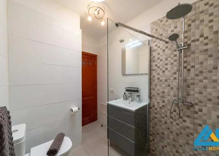 104 - Elise Present By Now Ltd Βίλα *