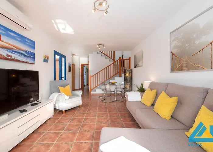 Βίλα 104 - Elise Present By Now Ltd *