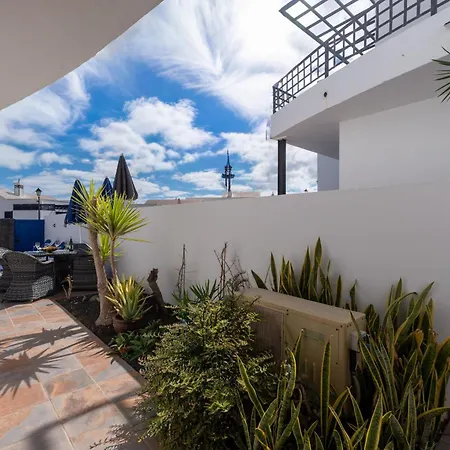 104 - Elise Present By Now Ltd Playa Blanca