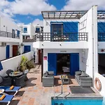 104 - Elise Present By Now Ltd * Playa Blanca