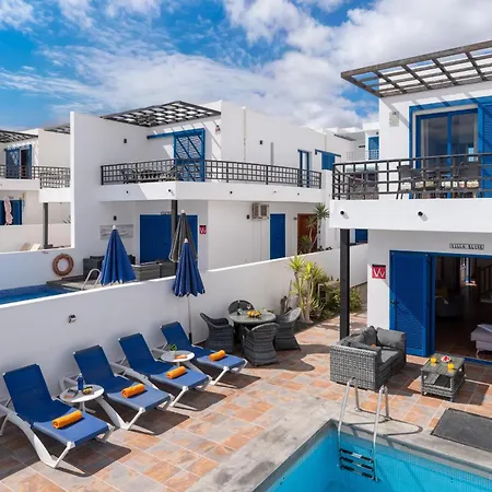 104 - Elise Present By Now Ltd Villa Playa Blanca